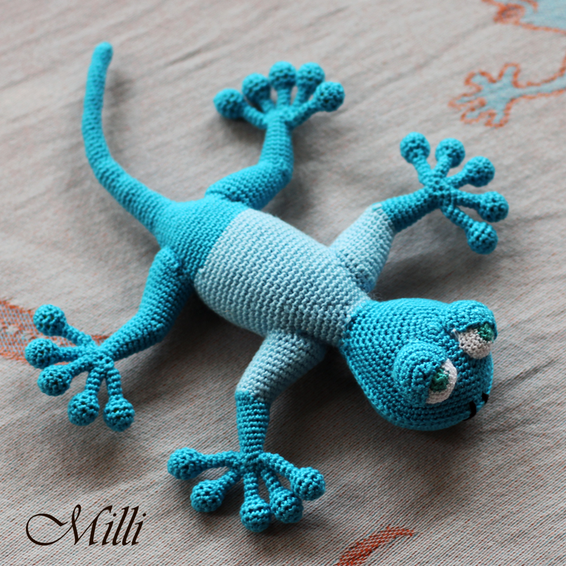 Gecko in sweater by Milli