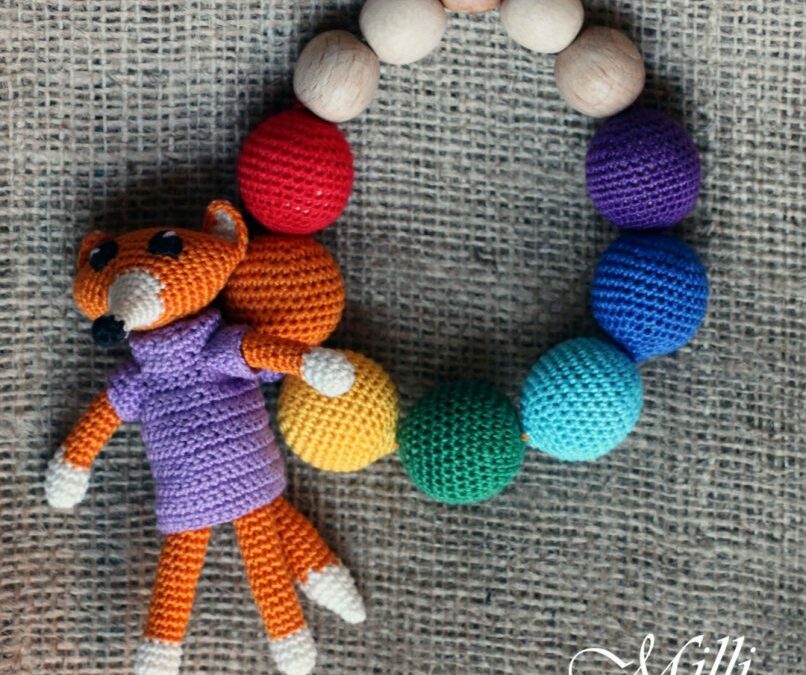Crochet Handmade Teething / Nursing Necklace with a Fox by MilliCrafts.com